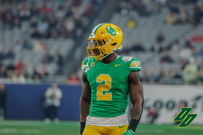 Oregon Ducks linebacker Jeffrey Bassa in the Vrbo Fiesta bowl vs. the Liberty Flames.